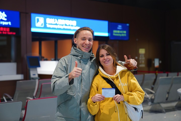 更广阔深入的“China travel”！中国过境免签政策全面优化彰显开放姿态