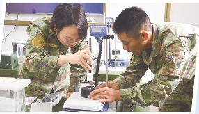 军校教员尊师重教展风采,共育高素质军事人才 军校教员尊师重教展风采,共育高素质军事人才