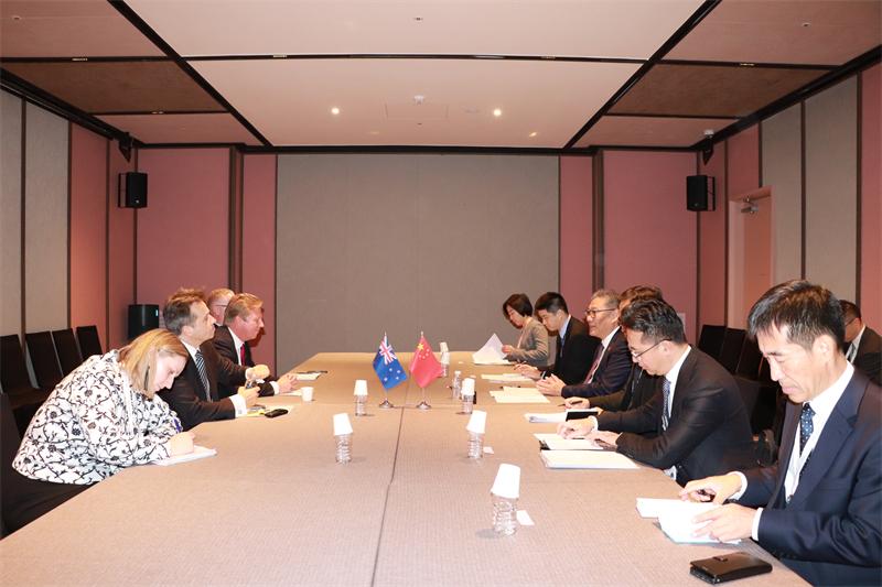 新中深化经贸合作 共推多边贸易发展 新中深化经贸合作 共推多边贸易发展