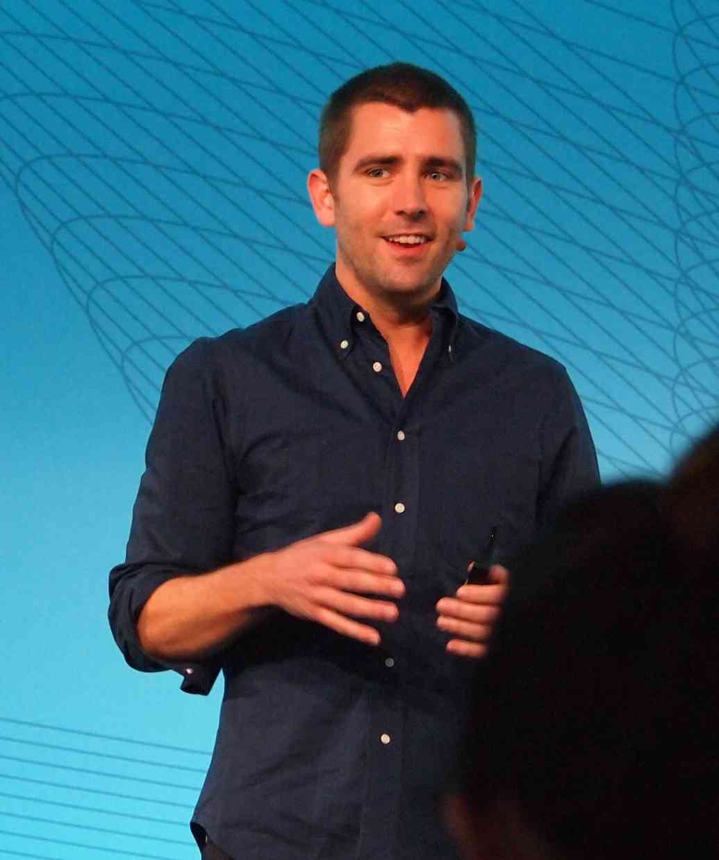 Meta新老派系撕裂：AI战略分歧与超级智能争议