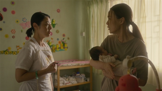 新加坡惊悚电影《陪月疑云》揭秘心魔与秘密