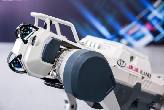 康迪科技转型科技控股型企业，布局智能机器人与能源换电