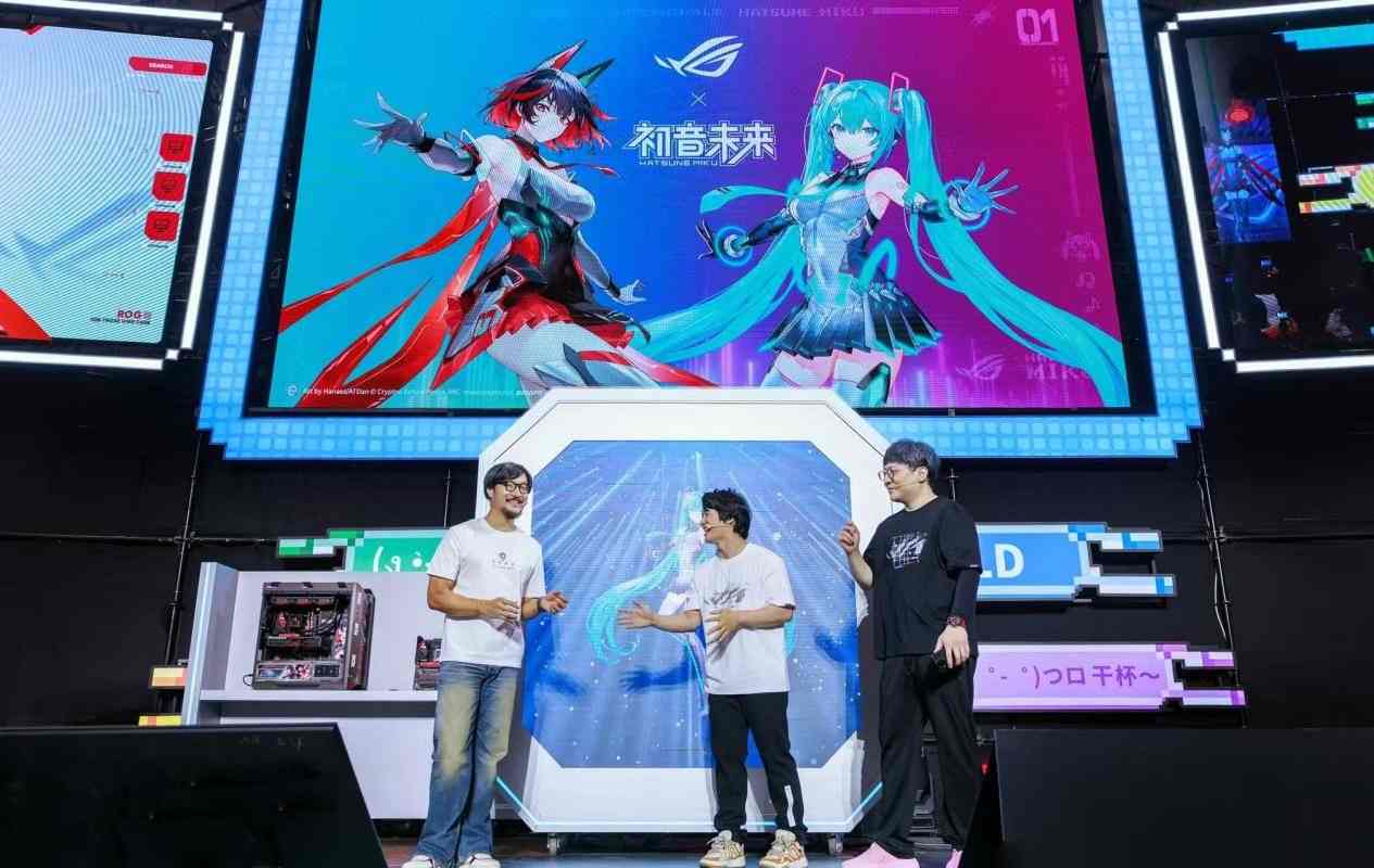 ROG玩+乐园引爆BW2025 二次元电竞美学新标杆