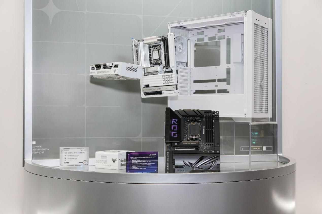 ROG主板新品发布 科技娱乐融合引领电竞新体验