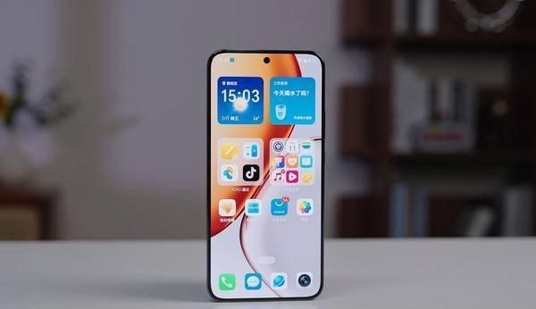2025高性价比手机推荐：续航王者荣耀X70引领耐用品革命