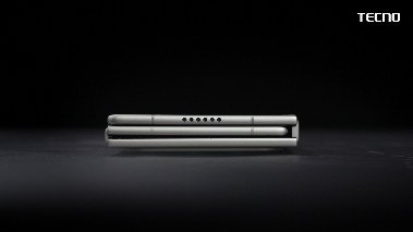 TECNO G型三折折叠屏手机革新轻薄设计