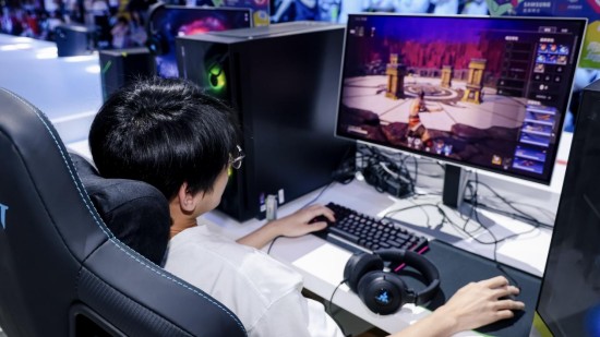 尖端显示科技重塑游戏视界：三星显示器闪耀2025 ChinaJoy