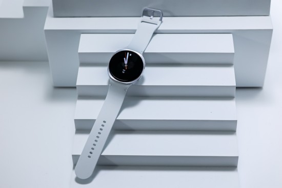 智能手表健康管理新趋势：科学监测助力自律生活