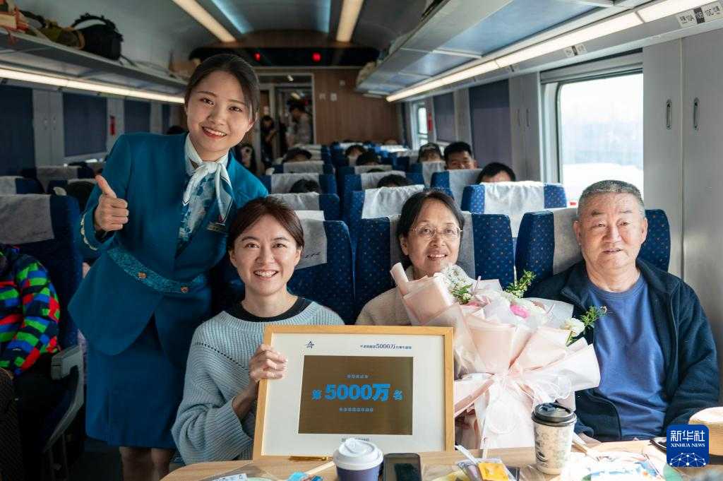 铁路清明假期运输今日启动 预计发送旅客8450万人次