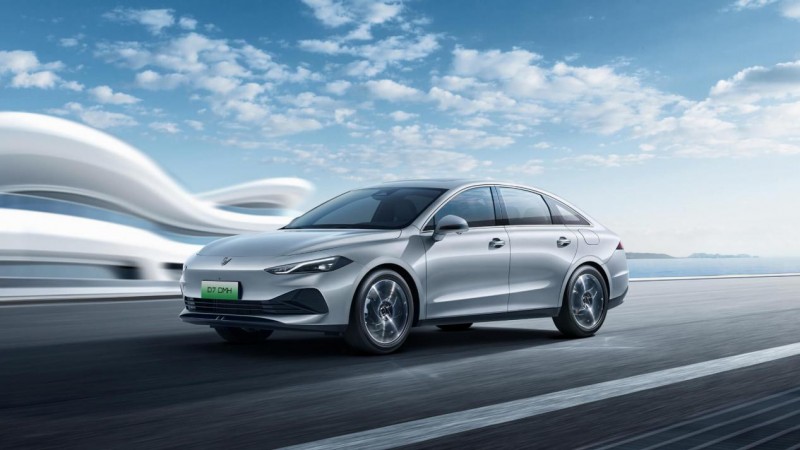 十万级电车优选荣威D6/D7 DMH 上海补贴后7万起双越级