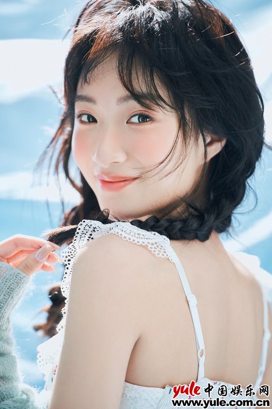 《默杀》票房破8亿 “霸凌者”顾明漪现场向王圣迪徐娇道歉