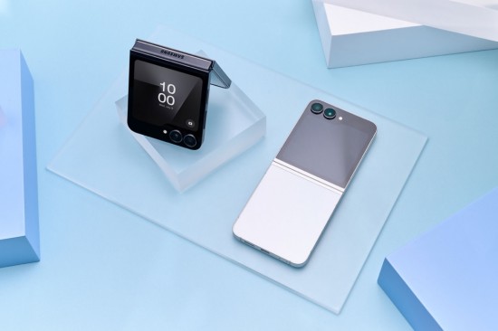 正式开售!三星Galaxy Z Fold7|Z Flip7京东平台保持100%好评率!