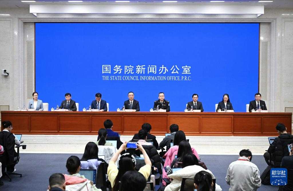 2025春运平安出行保障措施发布,多部门协同应对交通高峰 2025春运平安出行保障措施发布,多部门协同应对交通高峰