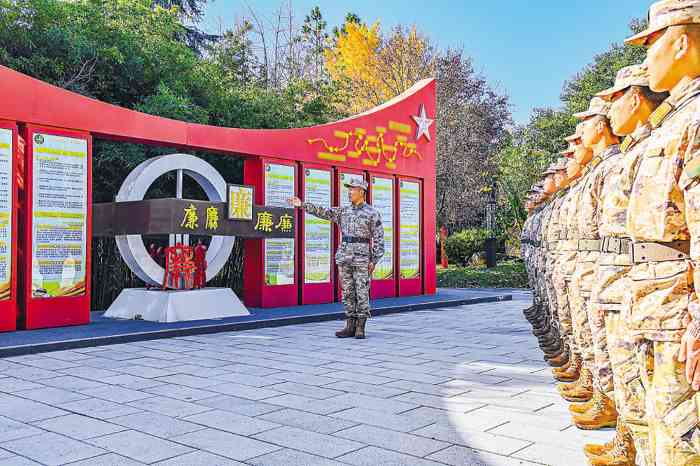 解辛平:把党领导的人民军队锻造得更加坚强 解辛平:把党领导的人民军队锻造得更加坚强