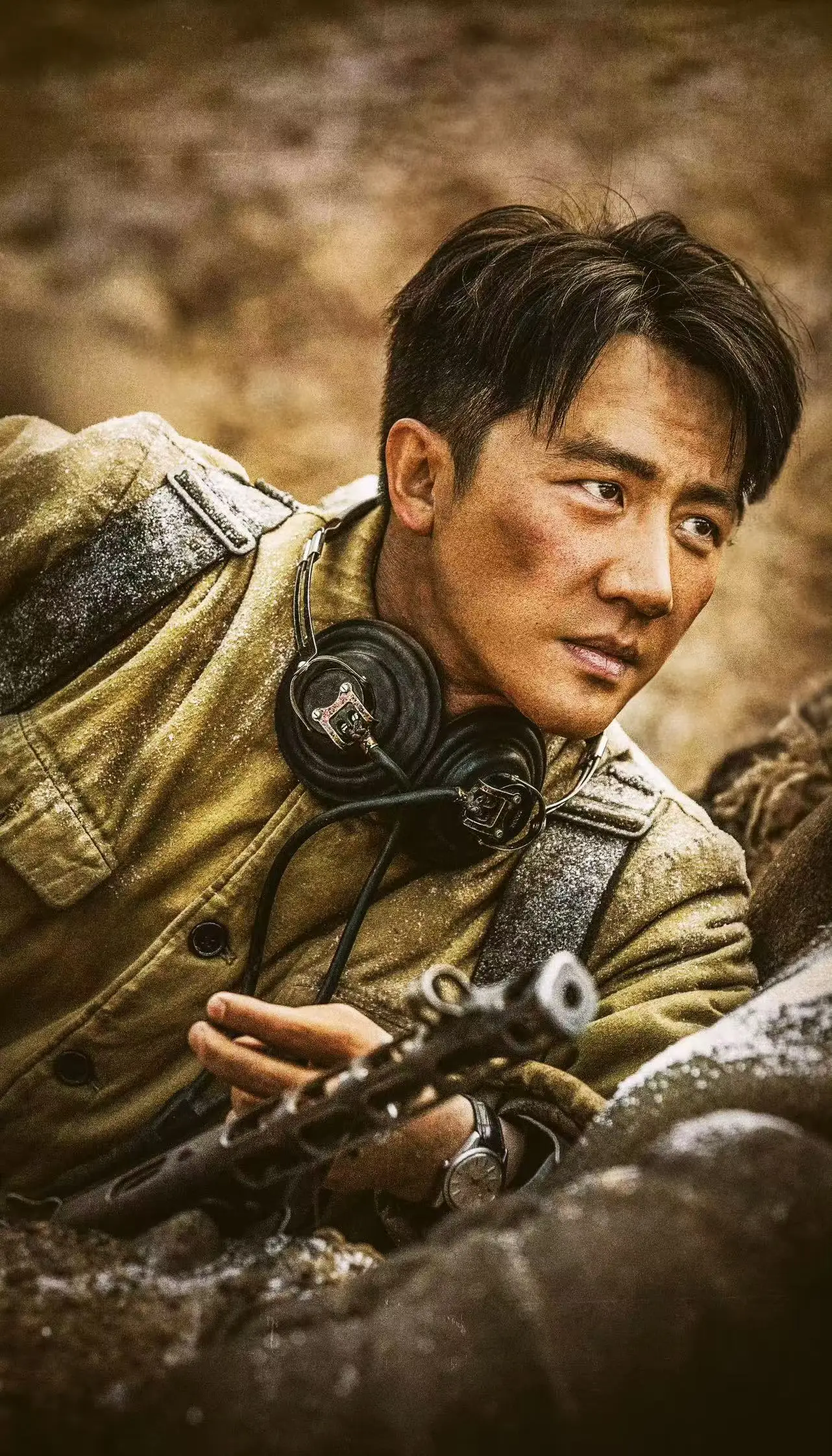 《上甘岭》电视剧收视走高，黄轩演绎英雄成长传奇