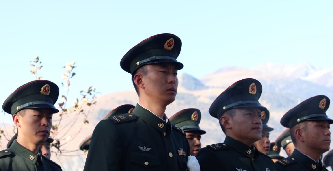 全军部队开展南京大屠杀死难者国家公祭日纪念活动