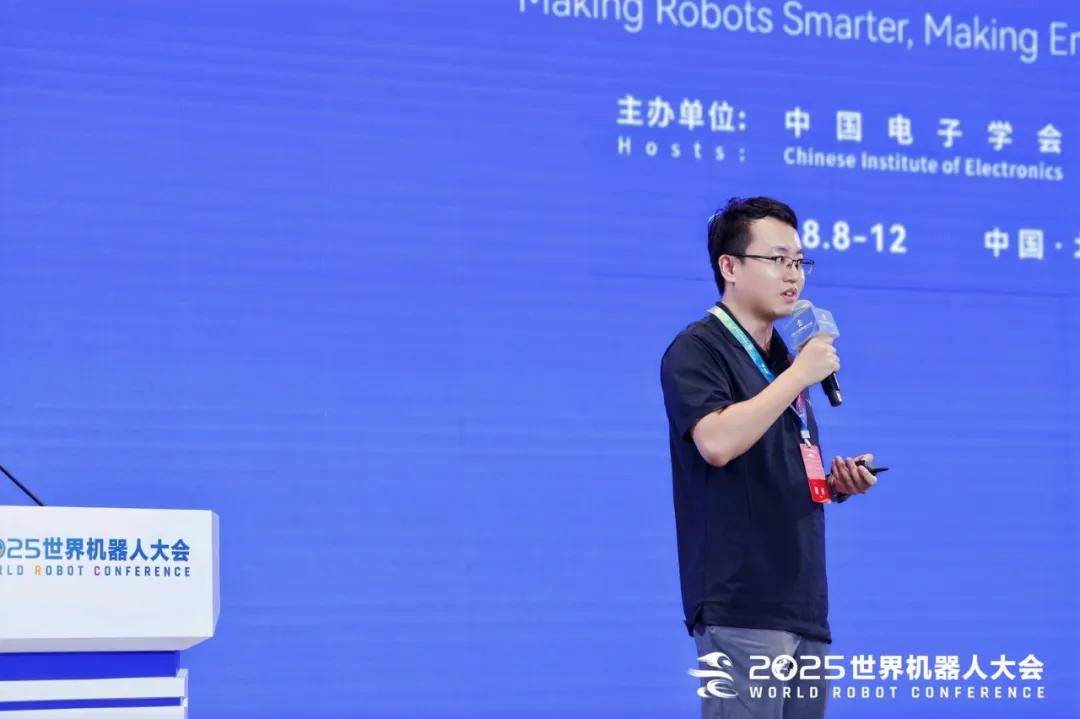 通用人形机器人发展趋势：构建通用大脑与本体的技术路径