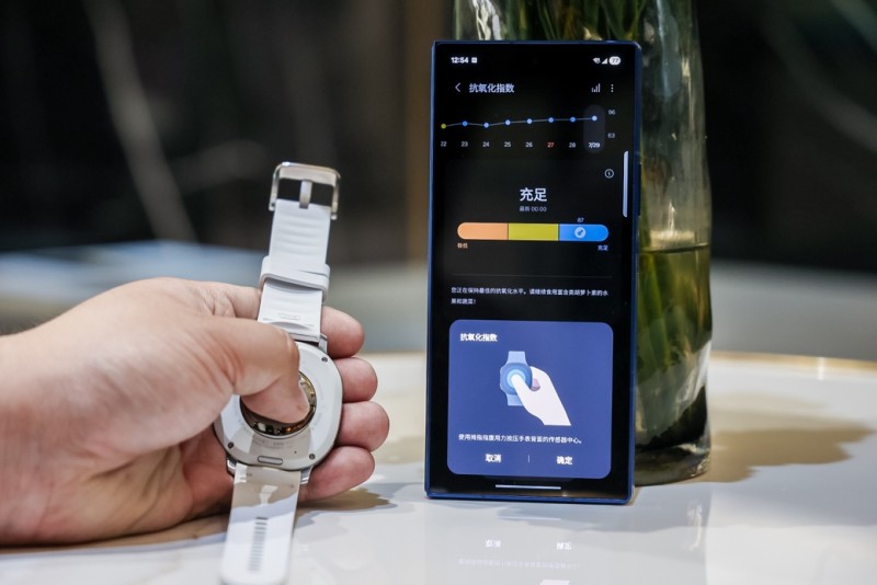 智能手表如何通过创新传感器技术实现预防性健康管理