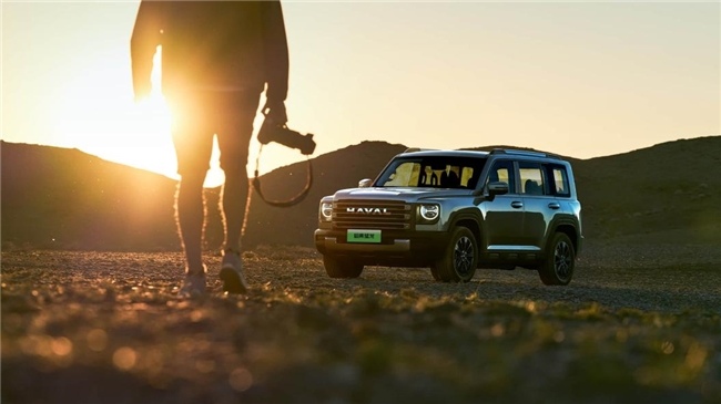 20万SUV三强对比分析：哈弗H9猛龙坦克300混动越野车选购指南