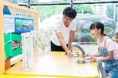 追光者节科技巡展南宁站启动，青少年沉浸式体验新能源电站奥秘