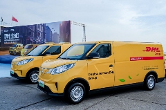 轻客也能家用？新能源轻型客车一车解决全家需求