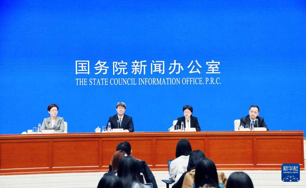 中国制造规模连续15年全球第一 工业增加值达40.5万亿元 中国制造规模连续15年全球第一 工业增加值达40.5万亿元