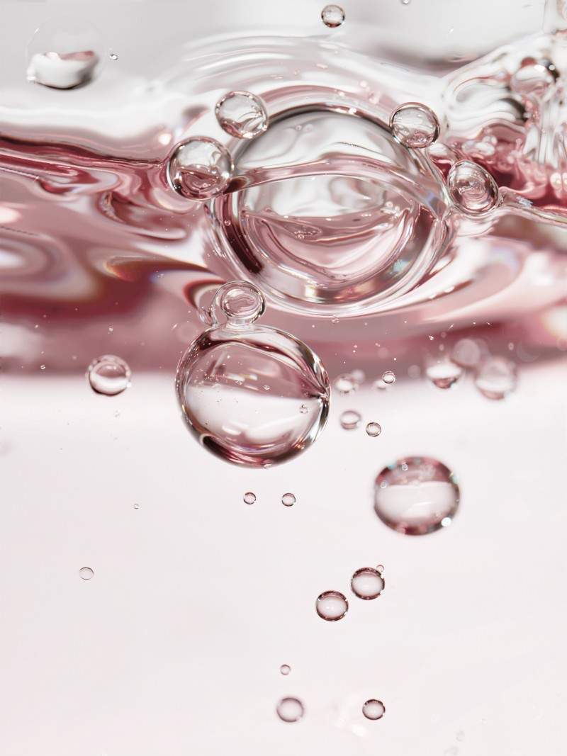 双相油敷水重新定义湿敷体验，5-10分钟高效护肤新方案