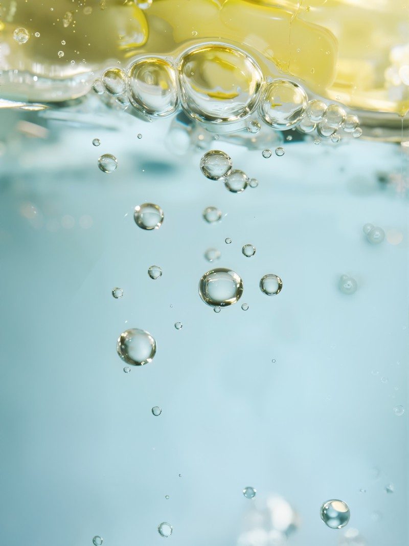 双相油敷水重新定义湿敷体验，5-10分钟高效护肤新方案