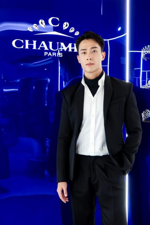 新加坡演员邓伟徳演活变态杀手，拳击手背景助力演技突破