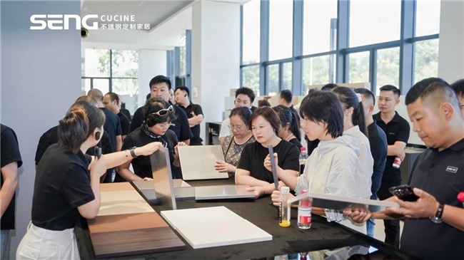 不锈钢定制家居成行业风口 2025年市场规模将达120亿