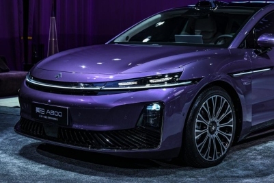 广汽昊铂A800成都车展首发 搭载华为乾崑智驾引领智能出行新时代