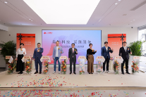 广汽昊铂A800成都车展首发 搭载华为乾崑智驾引领智能出行新时代