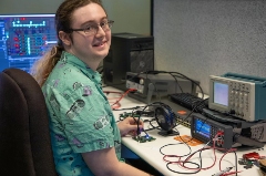 利亚德子公司与俄勒冈州立大学建立产学研合作推动技术创新