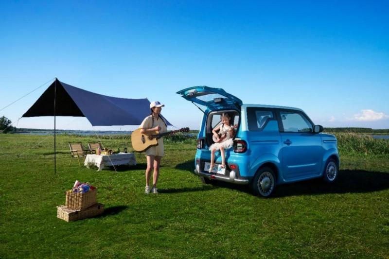 睿蓝蓝气球纯电小车上市 售价4.29万元重塑微型电车价值标杆