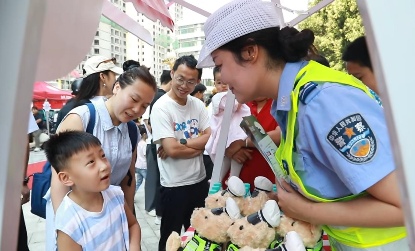 政企携手织密出行安全网，九号公司助力吕梁交通安全共建