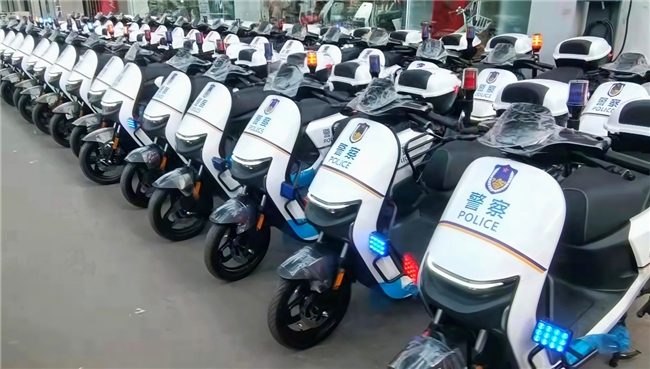 九号N85c警务电动车上岗 成为河南洛阳下辖县公安日常巡逻新搭档
