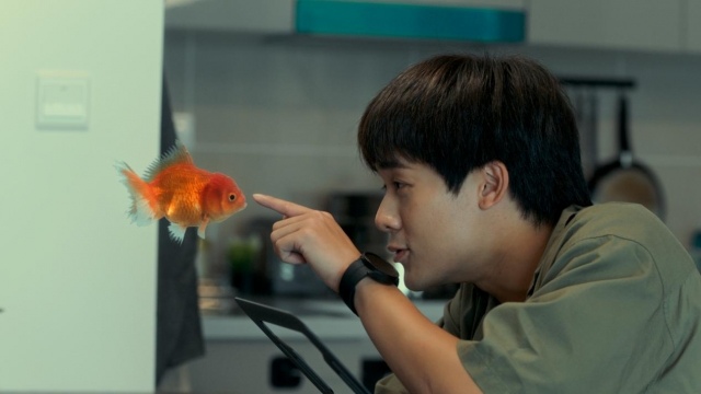 AI科技重塑亲情边界 虚拟母亲引发伦理思考