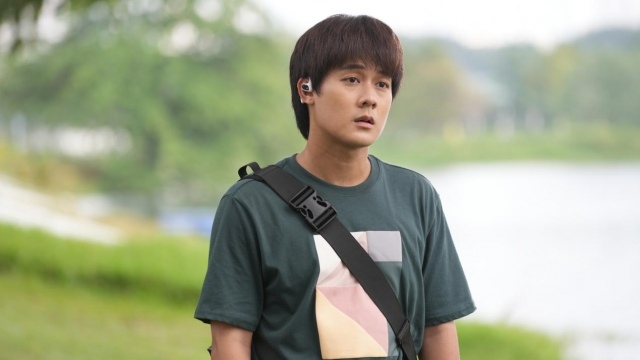 AI科技重塑亲情边界 虚拟母亲引发伦理思考