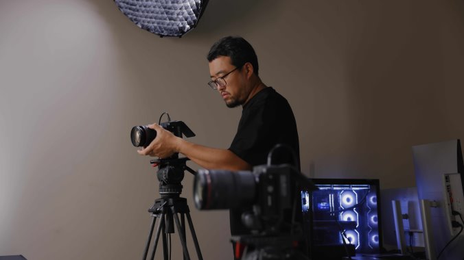 “佳直播”携手爱奇艺打造明星感4K超高清直播间，助力内容电商激活商业价值