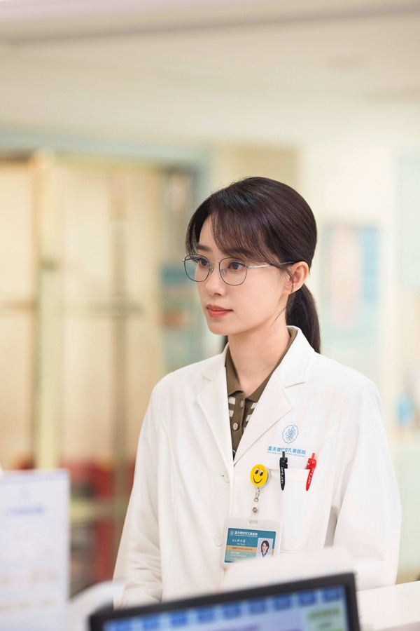 《好运家》温情开播 张小斐拿捏高智敢姐slay全场