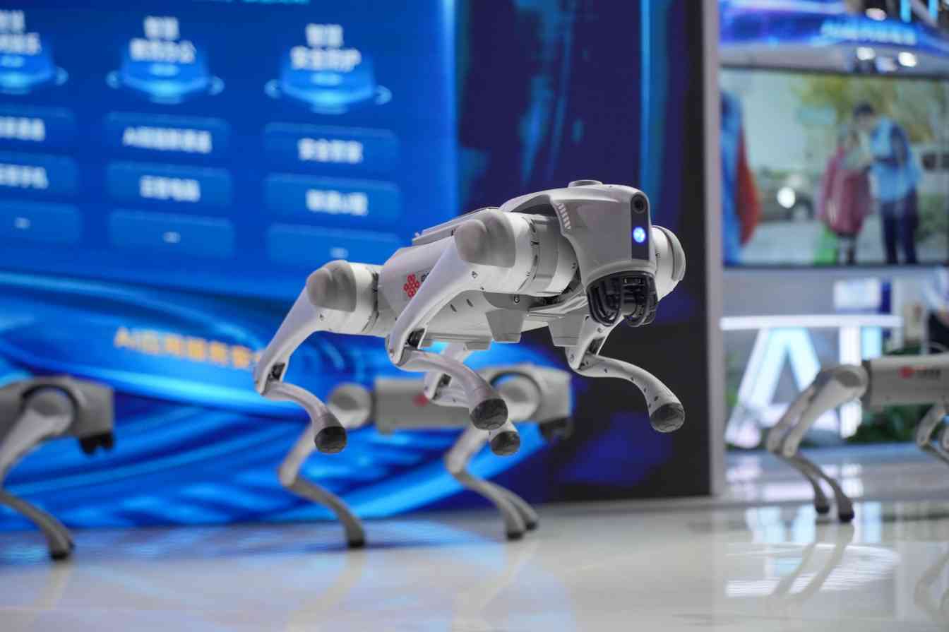 第十五届智博会在宁波开幕 AI赋能引领数智新未来