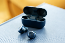 当黑胶豆染上午夜蓝：Technics 60周年的深邃献礼，四色如律至臻原音