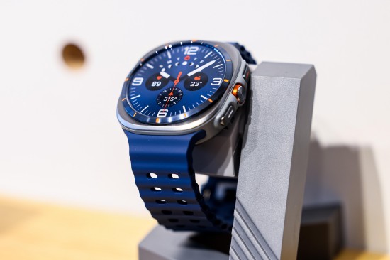 小众出游改变假期体验 智能装备助你征服自然