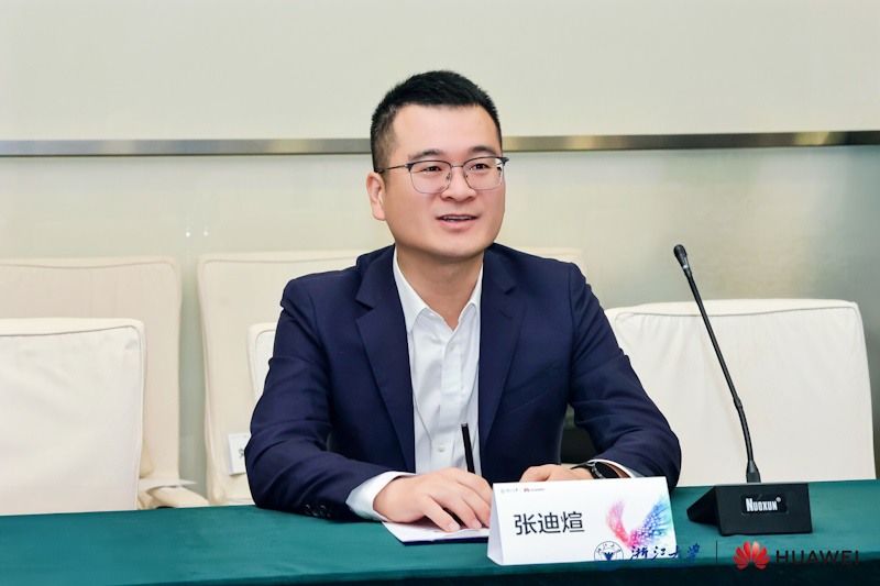 国内首个千亿参数大模型安全训练框架发布