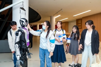 深化新工科建设 共探智能新未来 ，阿里云支持南京大学苏州校区“AI DAY”盛大启幕