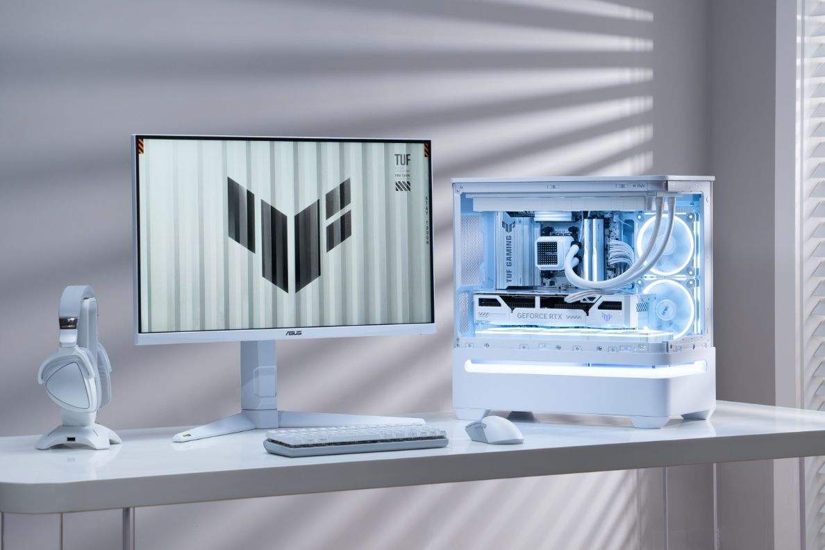 战力“7”飞 华硕B850重炮手二代主板明日登场