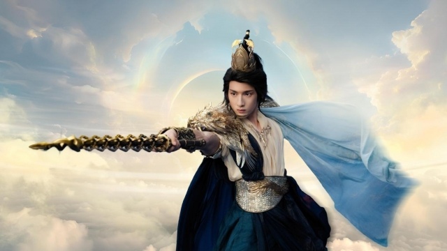 新加坡演员孙政双线出击！《微笑一号店》展暖男本色《临江仙》塑冷酷龙渊