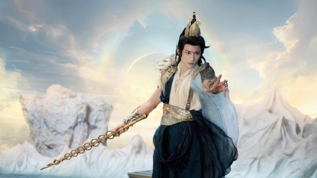 新加坡演员孙政双线出击！《微笑一号店》展暖男本色《临江仙》塑冷酷龙渊