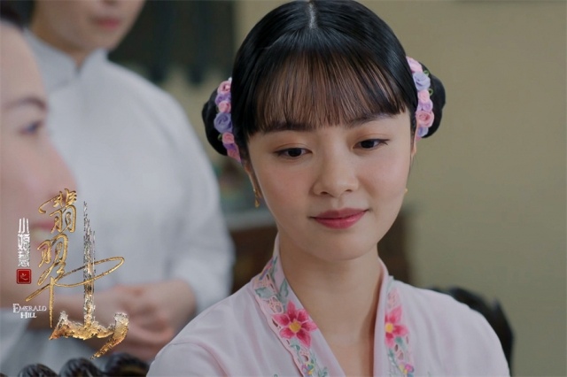 黄暄婷变身恶女 翡翠山引发热议