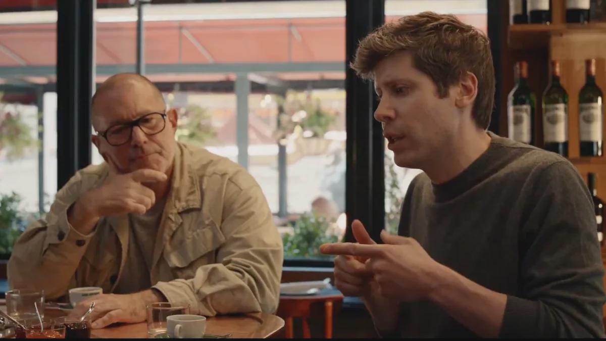 顶尖AI模型打起价格战，智能体应用与新品发布重塑行业格局